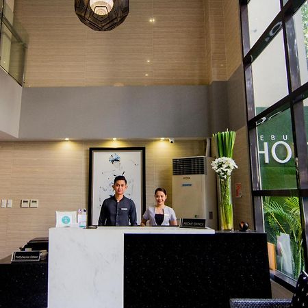 Cebu Hotel Plus Екстериор снимка