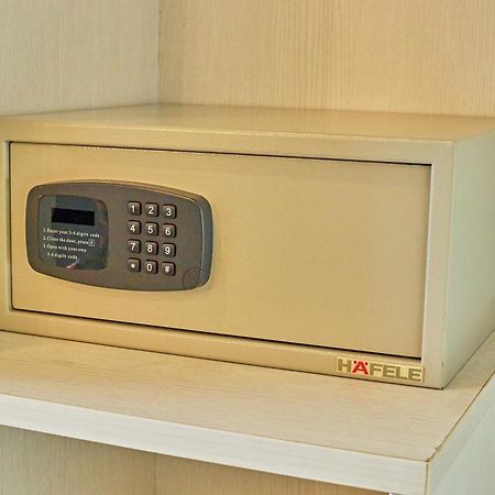 Cebu Hotel Plus Екстериор снимка